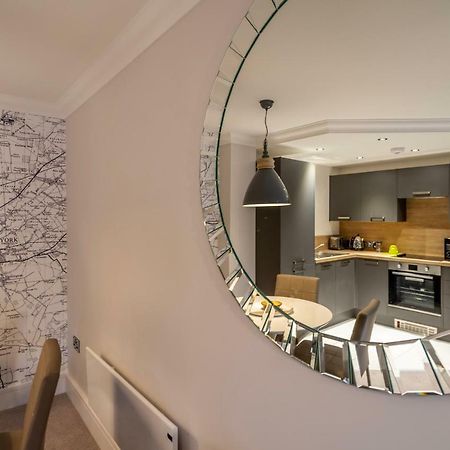 2 London Mews York Exterior photo